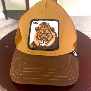 King the farm Goorin BROs